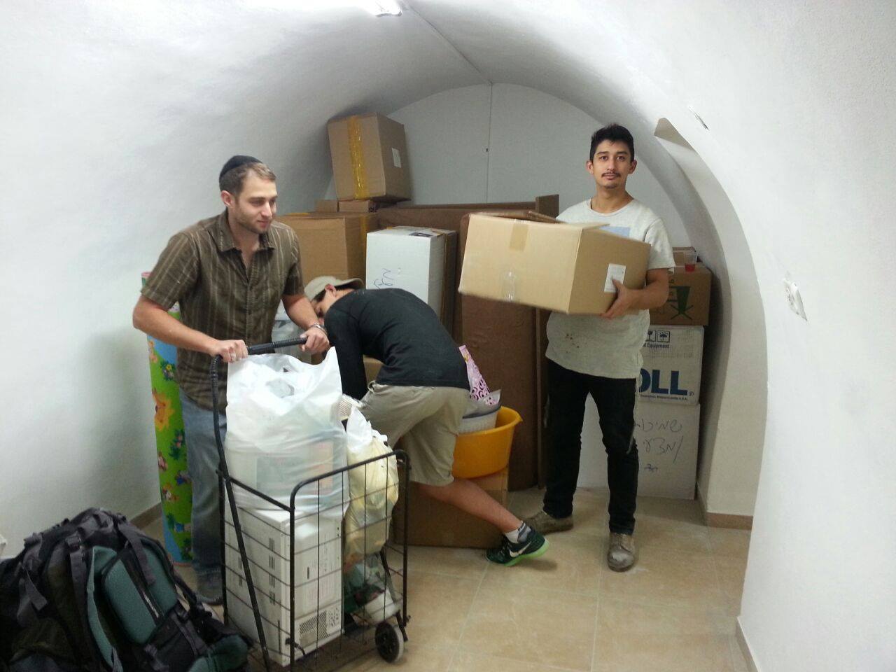 We helped a Jewish Family move into a new Jewish property!