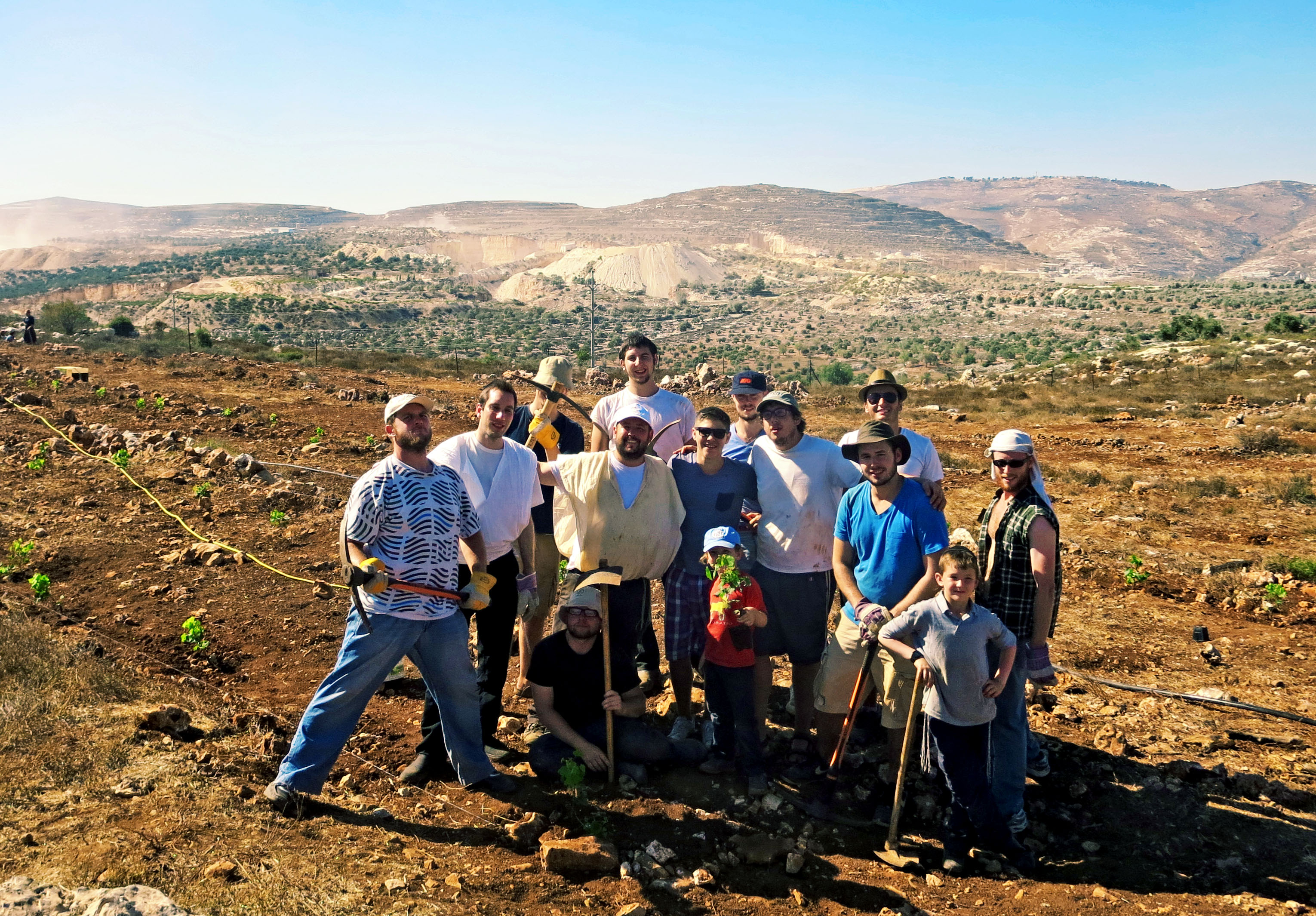 Planting a Vinyard in Kefar Tapuach